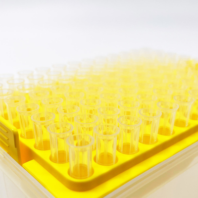 300 van de Pipetuiteinden 4800pcs van UL Universele Beschikbare Pp de Pipetuiteinden van het de Pakkenlaboratorium